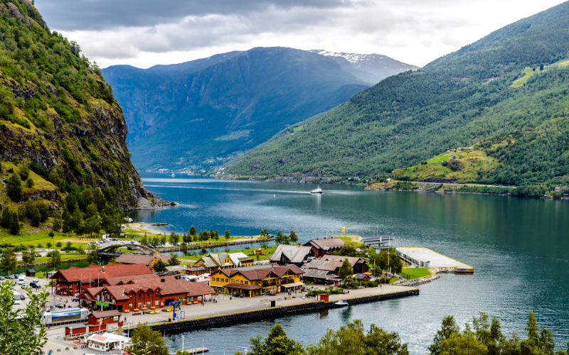 HÀNH HƯƠNG BẮC ÂU | 14 NGÀY 13 ĐÊM